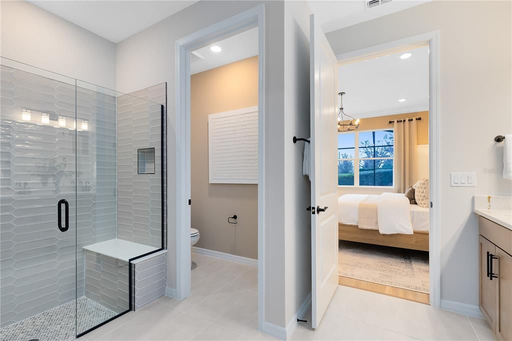 Active With Contract: $320,000 (2 beds, 2 baths, 1322 Square Feet)