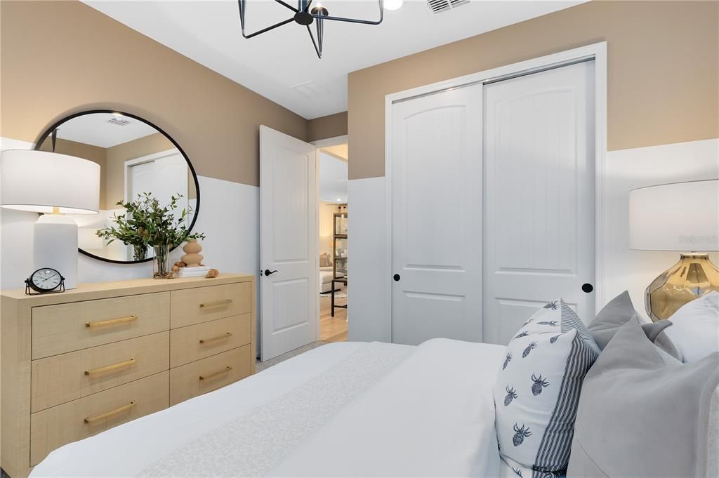 Active With Contract: $320,000 (2 beds, 2 baths, 1322 Square Feet)