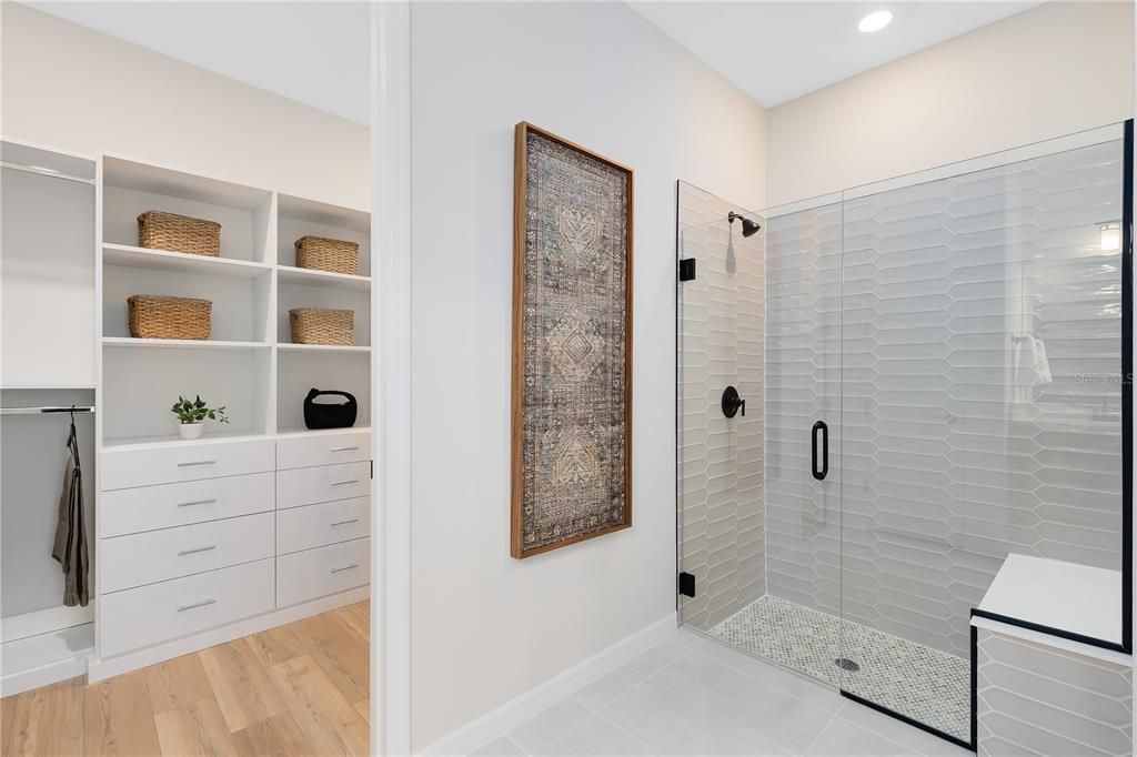 Active With Contract: $320,000 (2 beds, 2 baths, 1322 Square Feet)