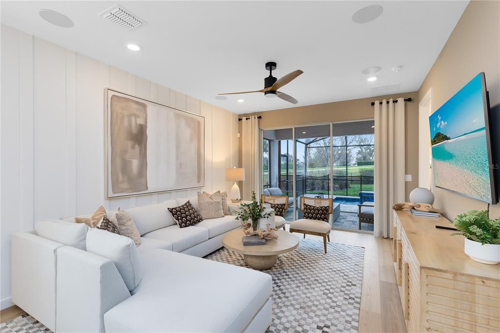 Active With Contract: $320,000 (2 beds, 2 baths, 1322 Square Feet)