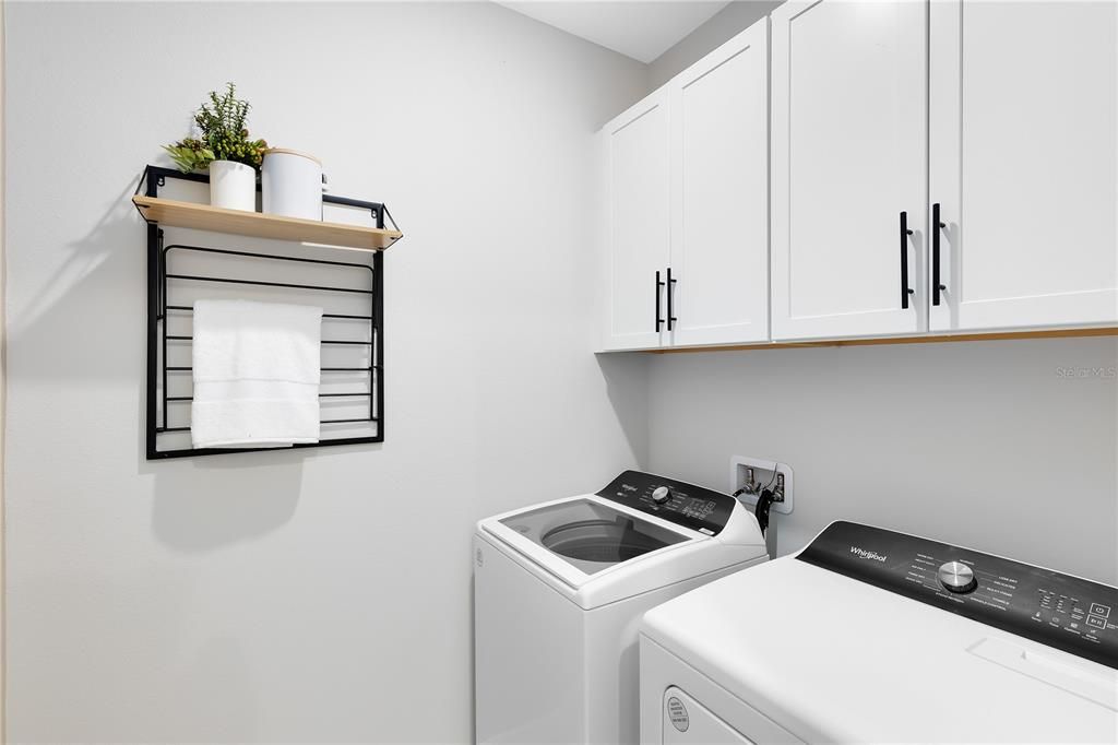 Active With Contract: $320,000 (2 beds, 2 baths, 1322 Square Feet)