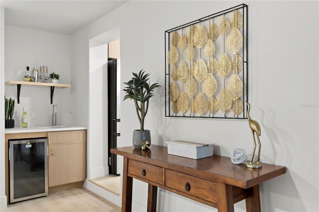В аренду: $8,500 (4 спален, 3 ванн, 3291 Квадратных фут)