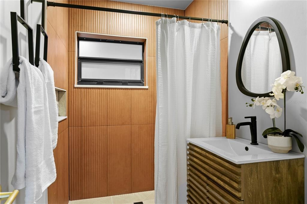 В аренду: $8,500 (4 спален, 3 ванн, 3291 Квадратных фут)