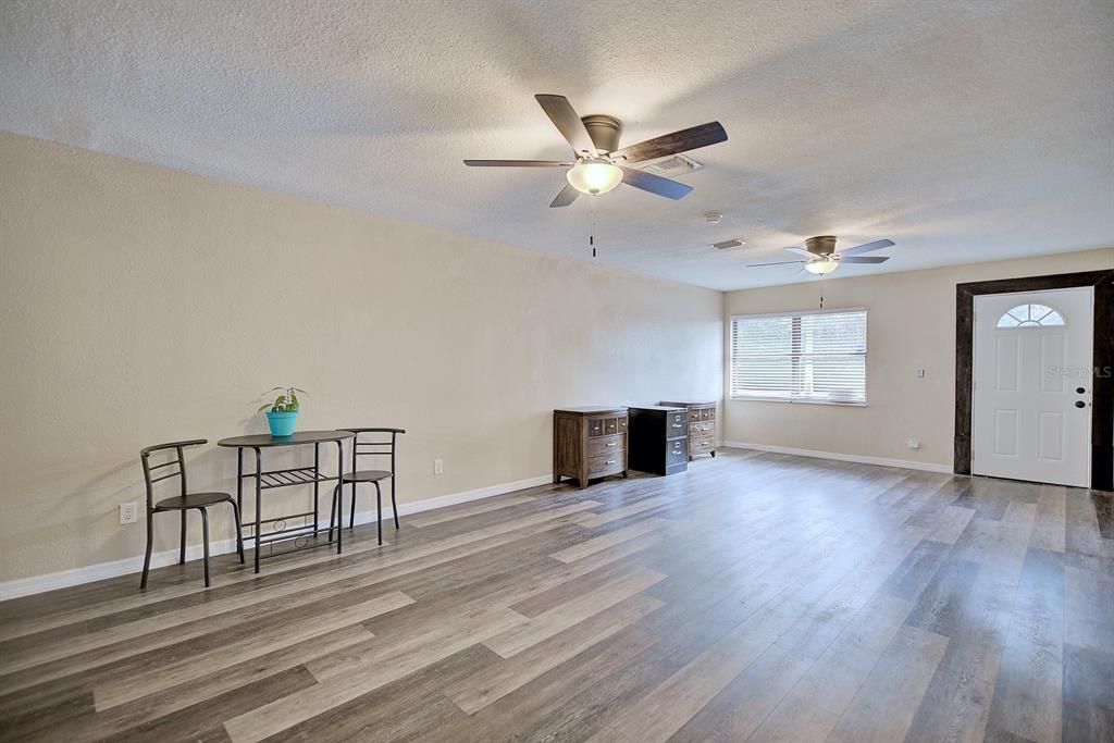 En Venta: $534,900 (0 camas, 0 baños, 3360 Pies cuadrados)