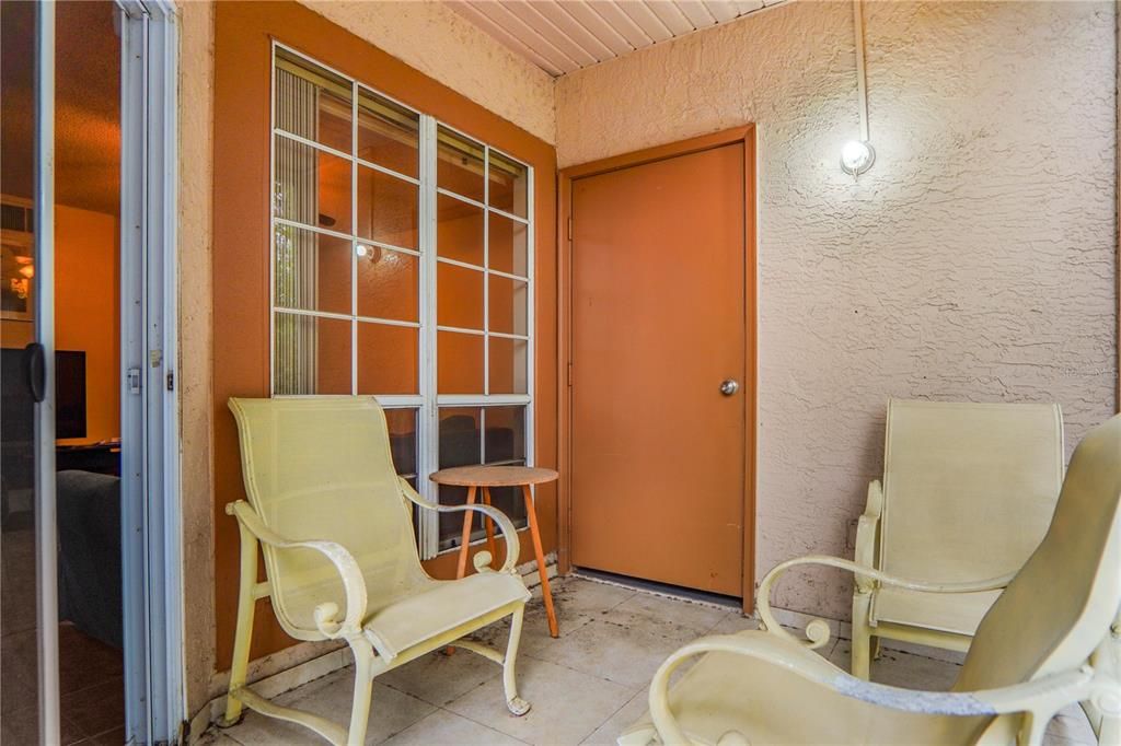 Activo con contrato: $185,000 (2 camas, 2 baños, 1080 Pies cuadrados)