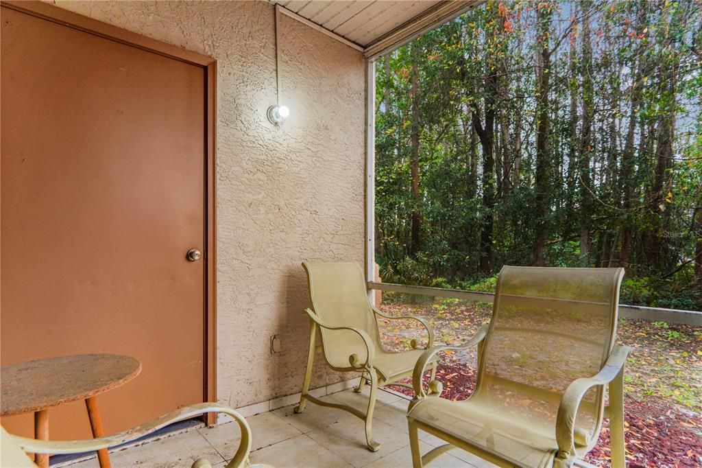 Activo con contrato: $185,000 (2 camas, 2 baños, 1080 Pies cuadrados)