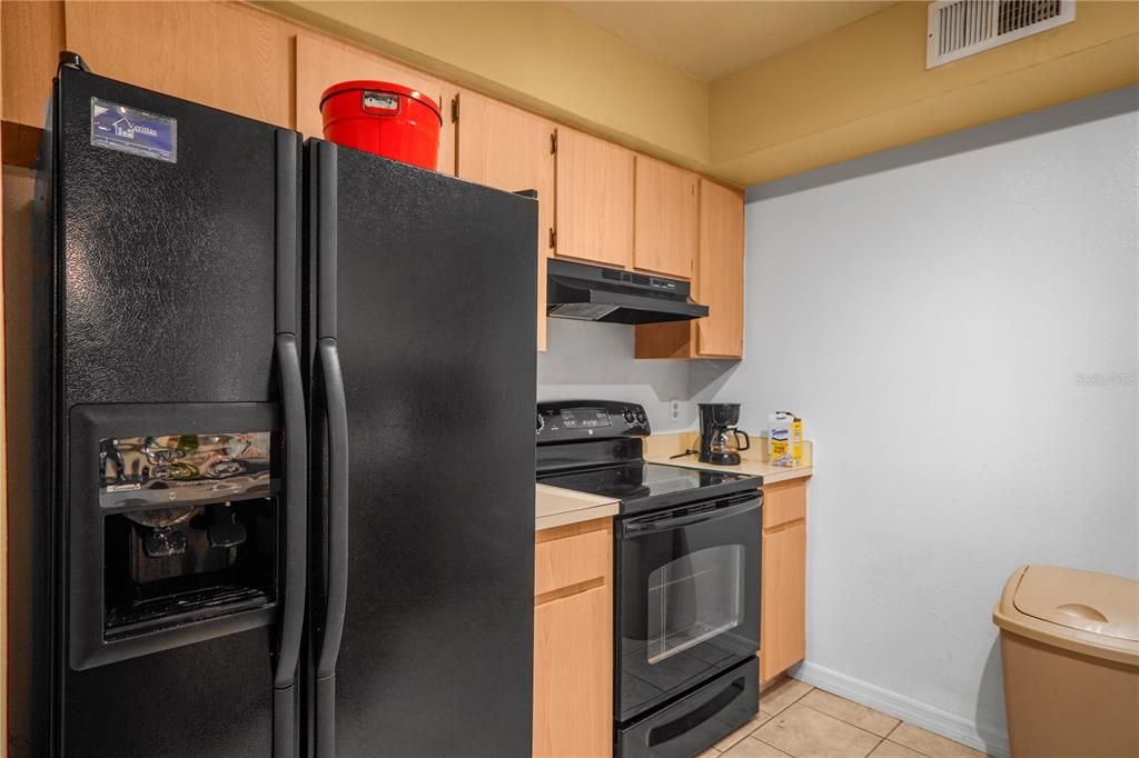 Activo con contrato: $185,000 (2 camas, 2 baños, 1080 Pies cuadrados)