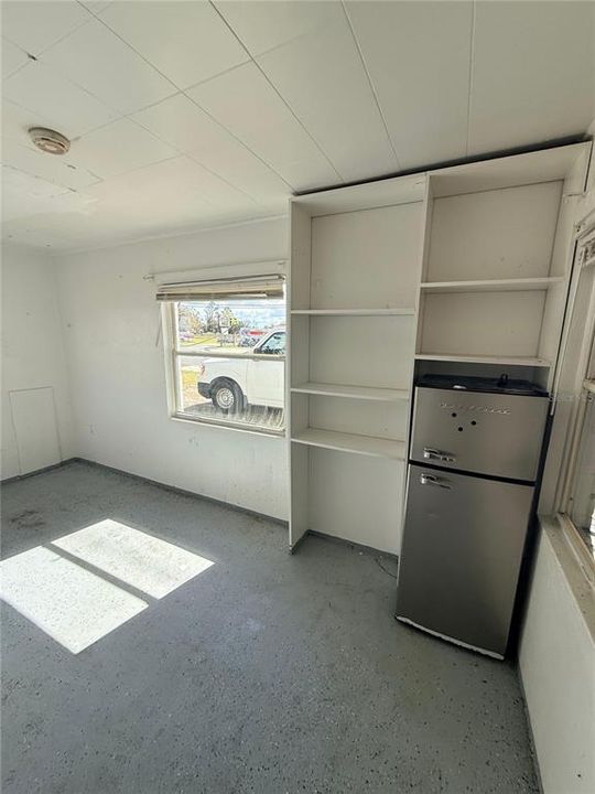 В аренду: $950 (1 спален, 1 ванн, 250 Квадратных фут)