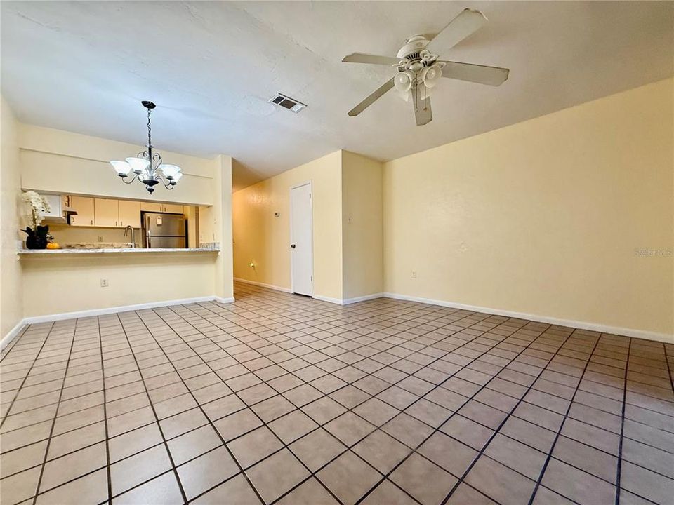 En Venta: $149,900 (2 camas, 2 baños, 1088 Pies cuadrados)