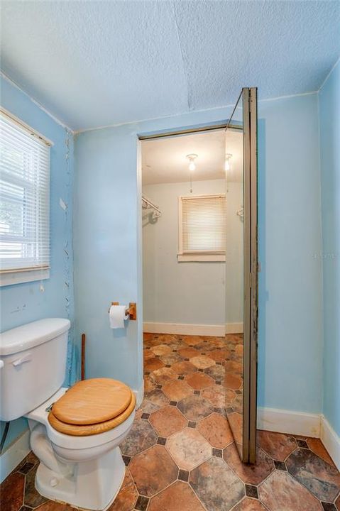 Activo con contrato: $299,900 (2 camas, 3 baños, 954 Pies cuadrados)