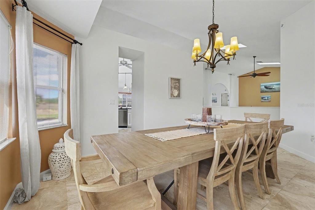Active With Contract: $599,900 (3 beds, 3 baths, 2948 Square Feet)