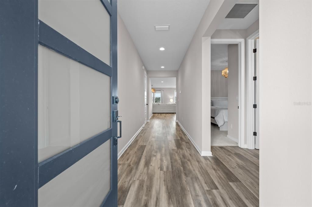 For Sale: $749,999 (4 beds, 3 baths, 2527 Square Feet)