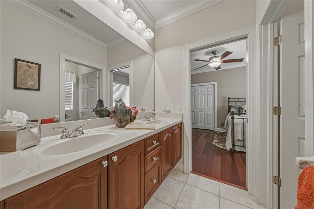Active With Contract: $965,000 (4 beds, 3 baths, 3737 Square Feet)