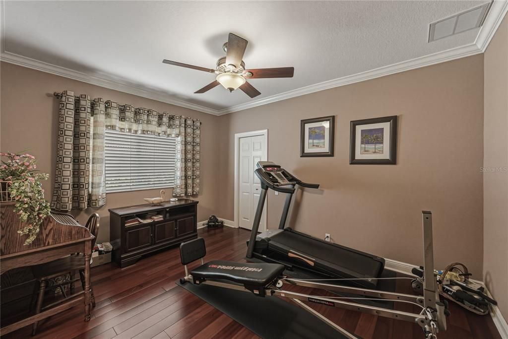 Active With Contract: $965,000 (4 beds, 3 baths, 3737 Square Feet)