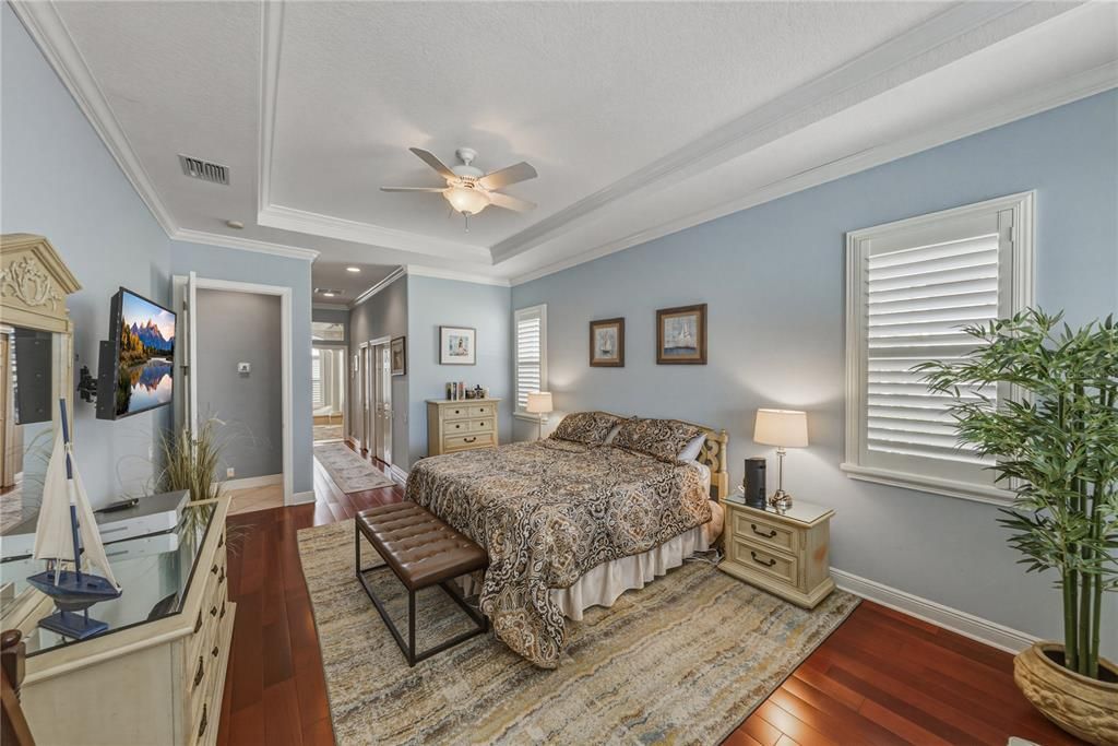 Active With Contract: $965,000 (4 beds, 3 baths, 3737 Square Feet)