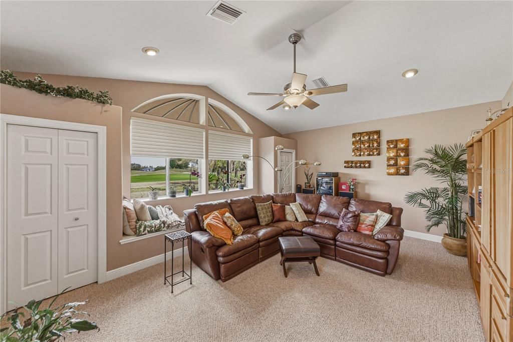 Active With Contract: $965,000 (4 beds, 3 baths, 3737 Square Feet)