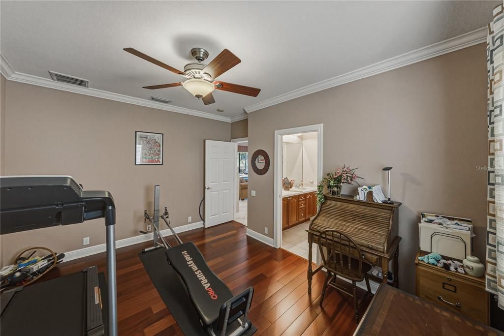 Active With Contract: $965,000 (4 beds, 3 baths, 3737 Square Feet)