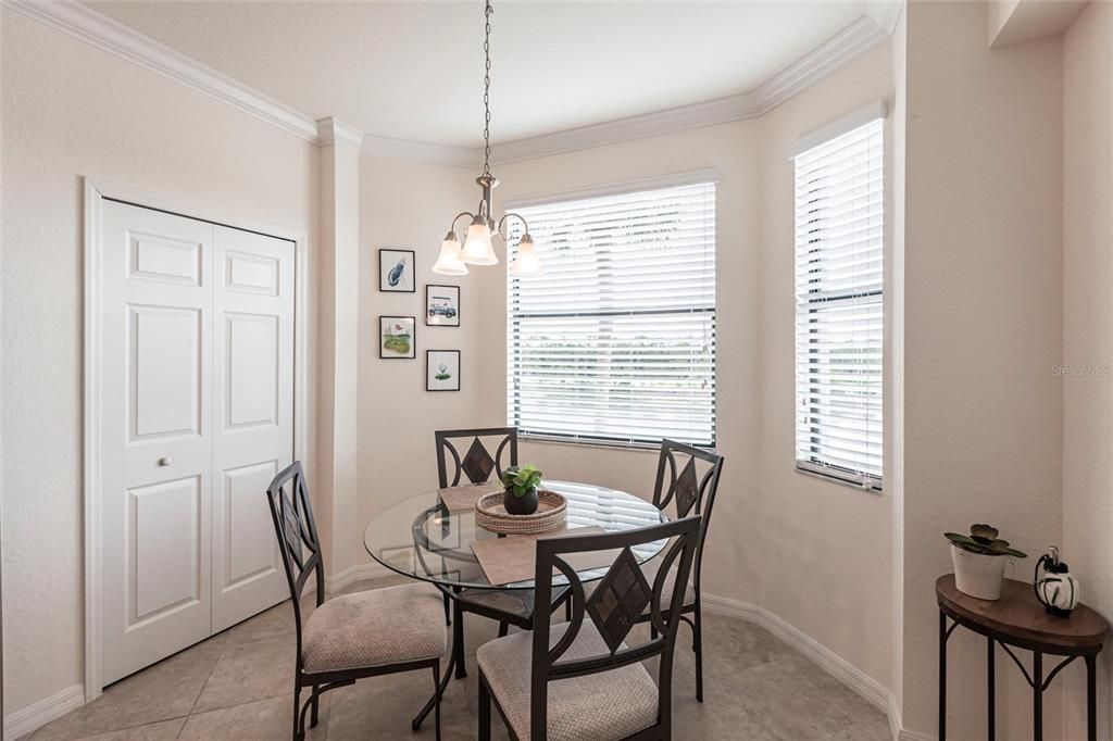 En Venta: $289,900 (2 camas, 2 baños, 1142 Pies cuadrados)