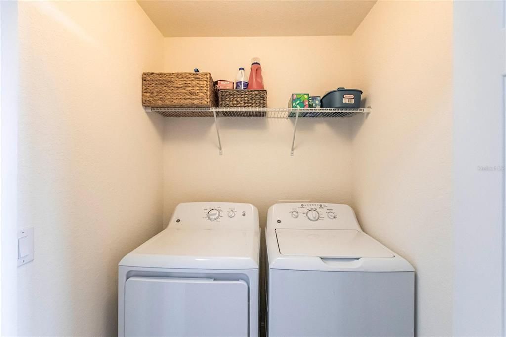 En Venta: $289,900 (2 camas, 2 baños, 1142 Pies cuadrados)