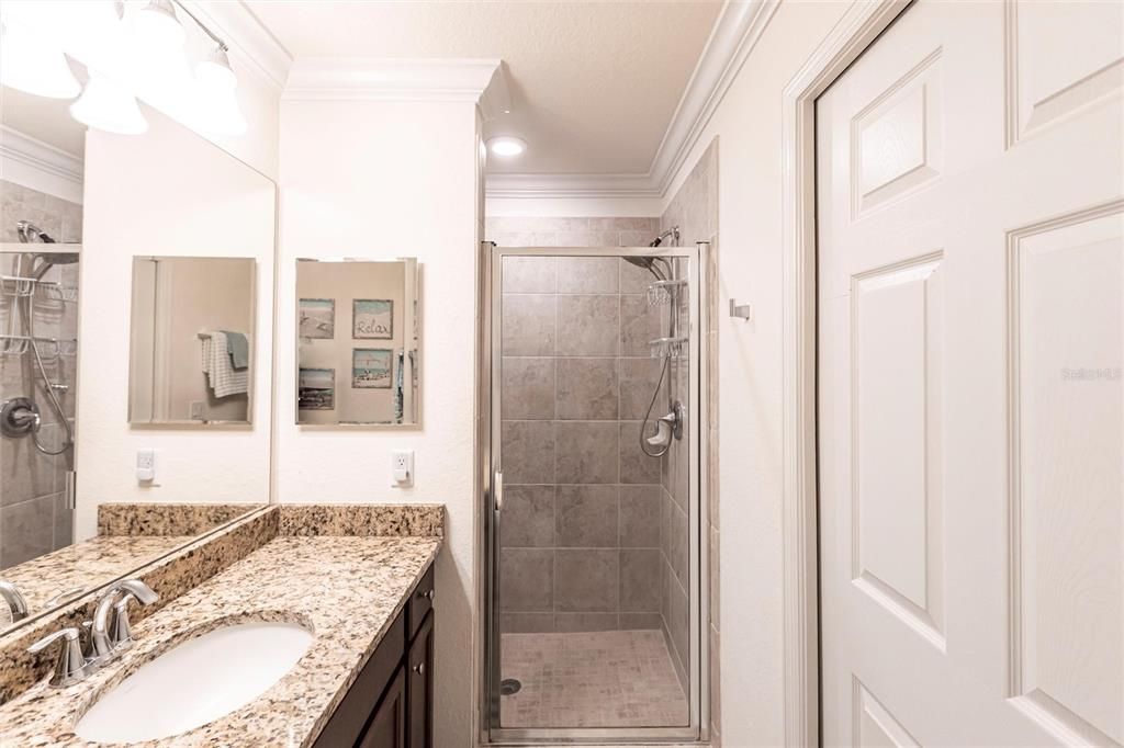 En Venta: $289,900 (2 camas, 2 baños, 1142 Pies cuadrados)