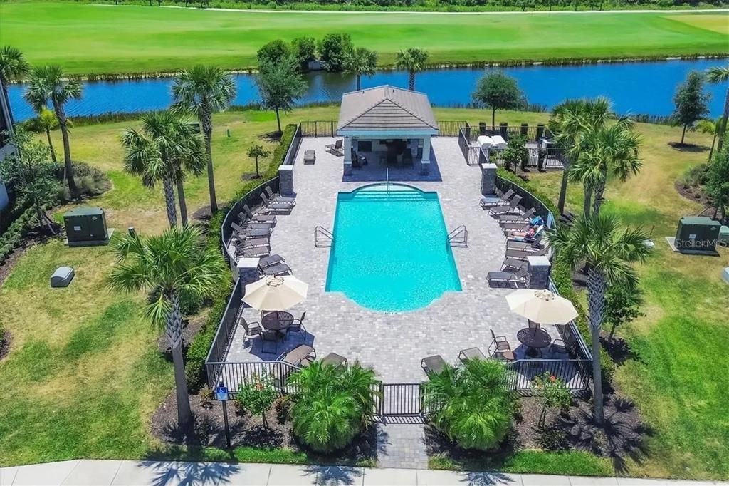 En Venta: $289,900 (2 camas, 2 baños, 1142 Pies cuadrados)