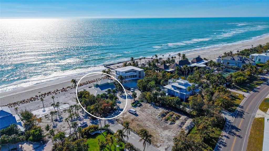 待售: $5,600,000 (0.22 acres)
