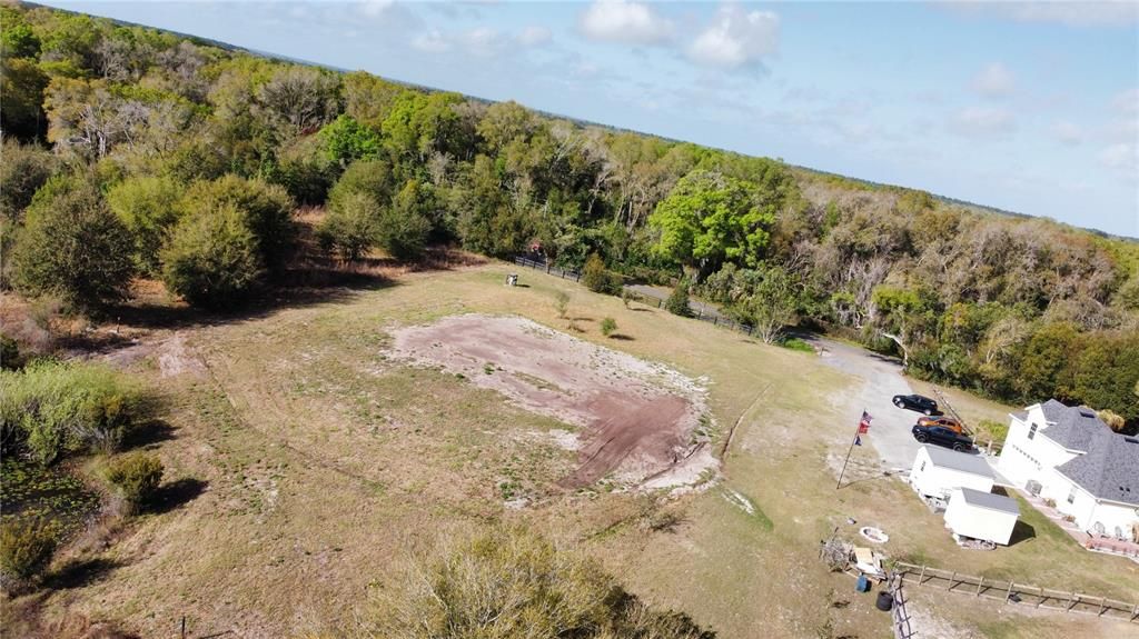 待售: $209,900 (1.19 acres)