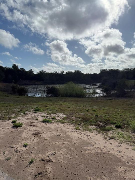 待售: $209,900 (1.19 acres)