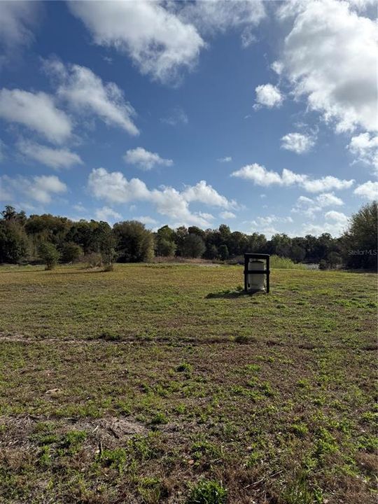 待售: $209,900 (1.19 acres)