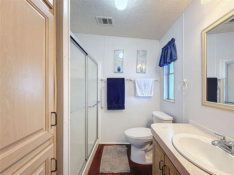 For Sale: $149,000 (2 beds, 2 baths, 1120 Square Feet)