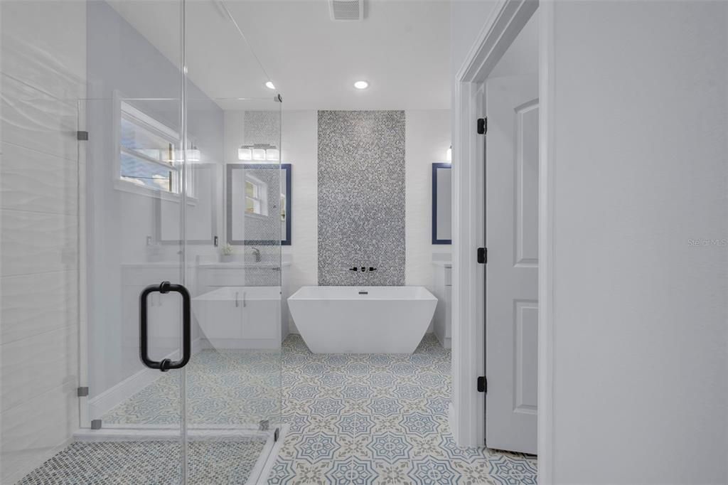 Active With Contract: $378,500 (4 beds, 3 baths, 1896 Square Feet)