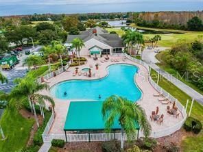 Active With Contract: $239,900 (2 beds, 2 baths, 1384 Square Feet)