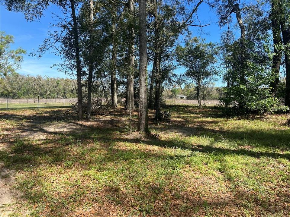 На продажу: $195,000 (3 спален, 2 ванн, 1140 Квадратных фут)