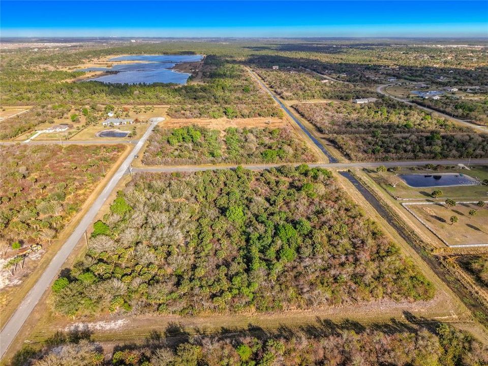 En Venta: $299,000 (4.29 acres)