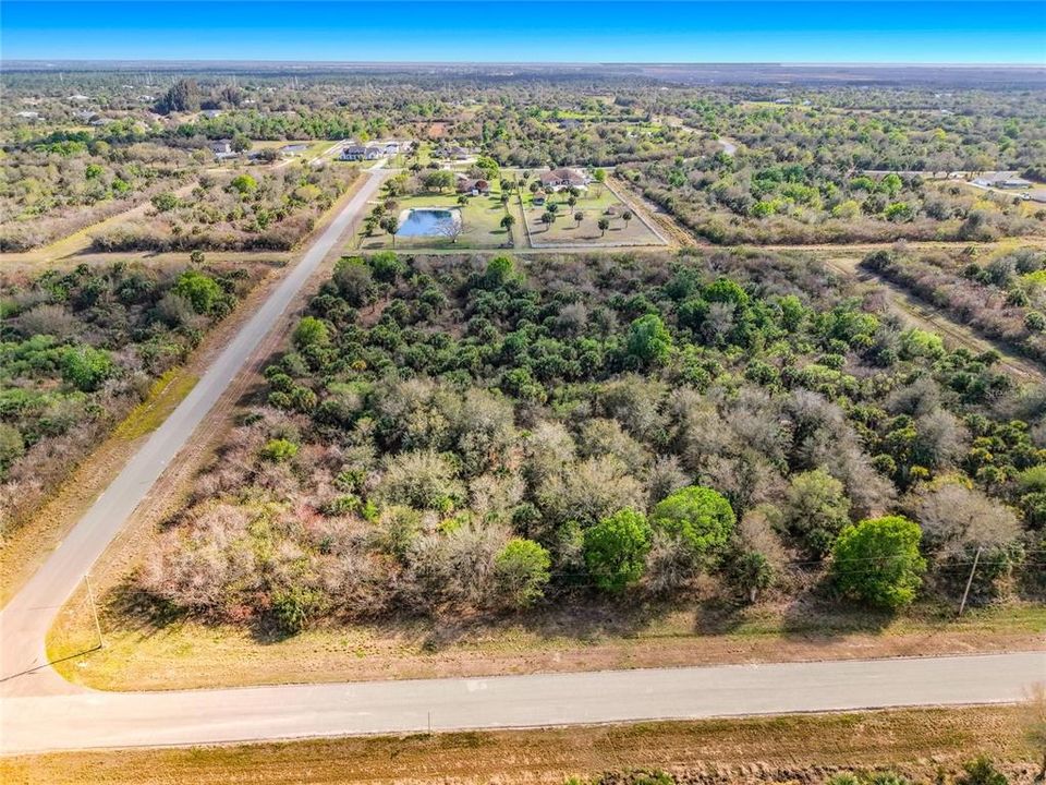 En Venta: $299,000 (4.29 acres)
