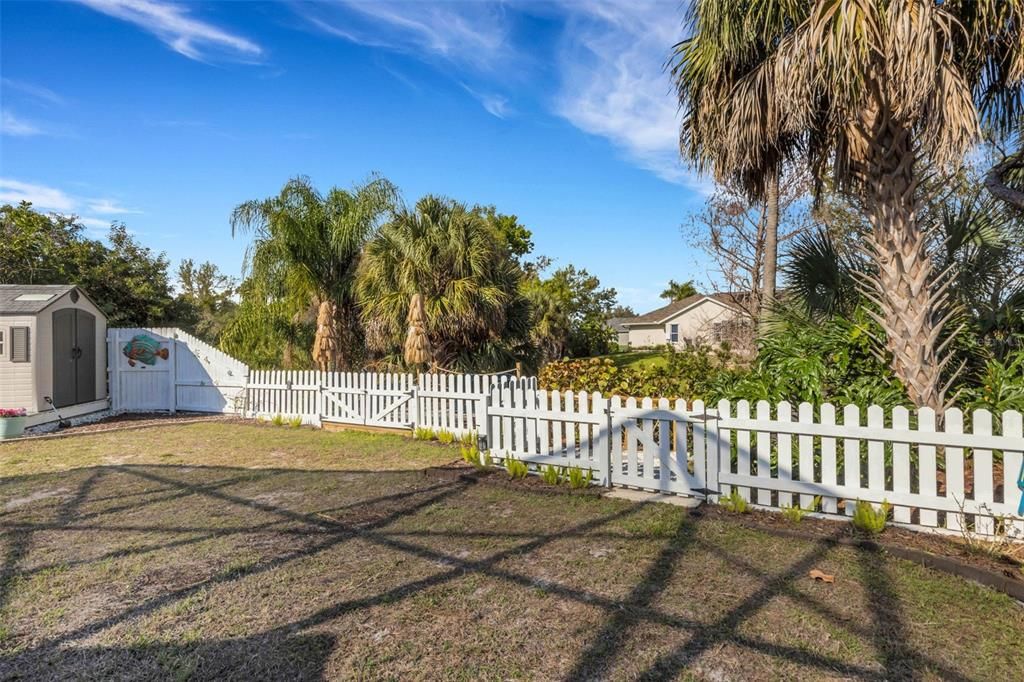 Activo con contrato: $369,900 (2 camas, 2 baños, 1329 Pies cuadrados)
