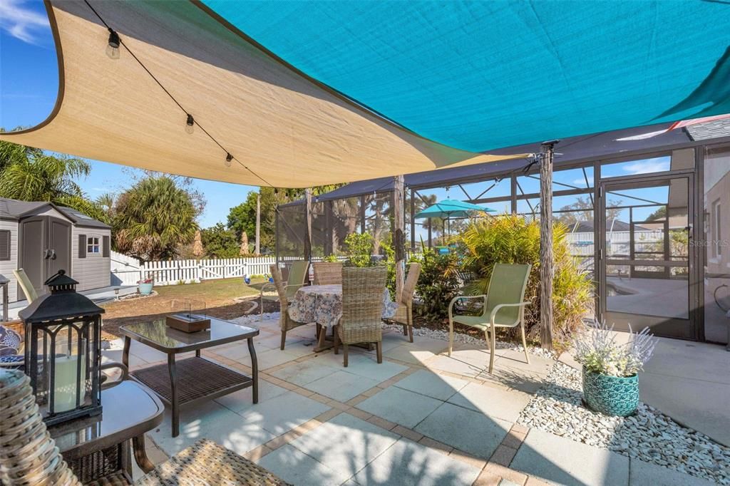 Activo con contrato: $369,900 (2 camas, 2 baños, 1329 Pies cuadrados)