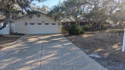 Recently Sold: $1,700,000 (3 beds, 2 baths, 1454 Square Feet)