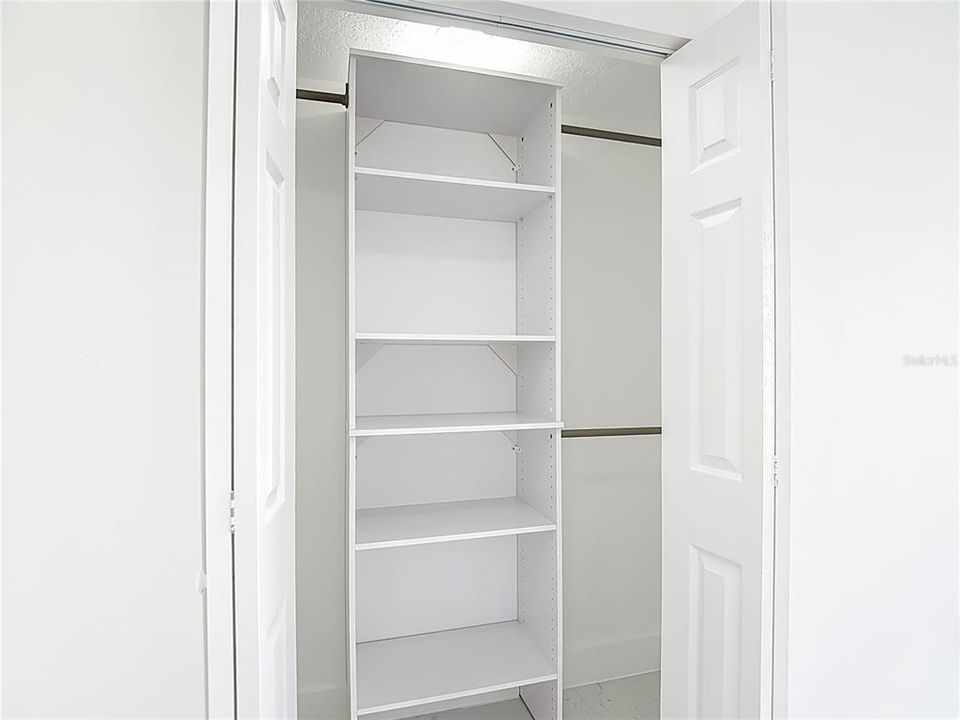 Activo con contrato: $3,100 (3 camas, 2 baños, 1884 Pies cuadrados)