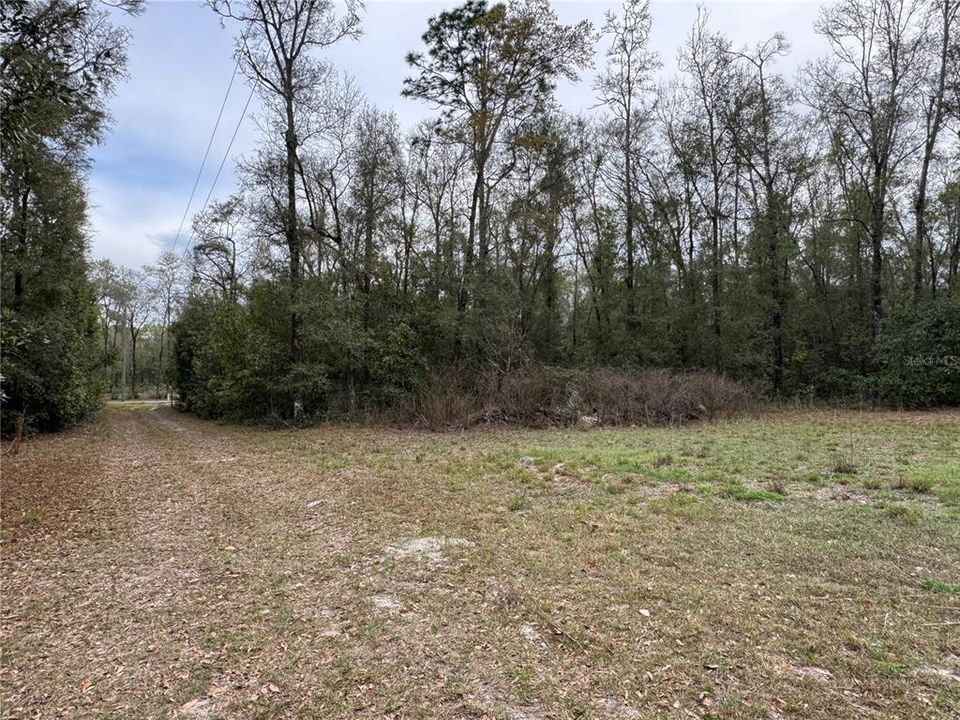 For Sale: $165,000 (2 beds, 2 baths, 784 Square Feet)