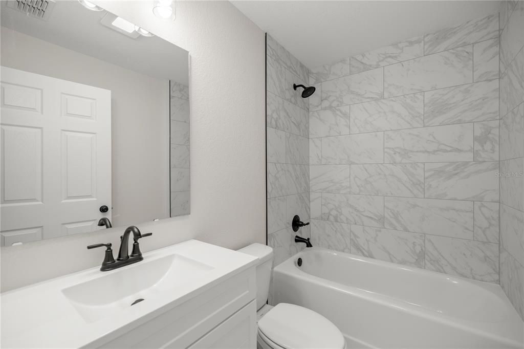 For Sale: $224,900 (3 beds, 2 baths, 1173 Square Feet)
