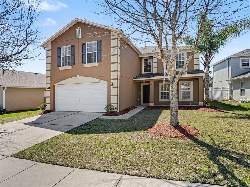 Active With Contract: $489,900 (6 beds, 4 baths, 3535 Square Feet)