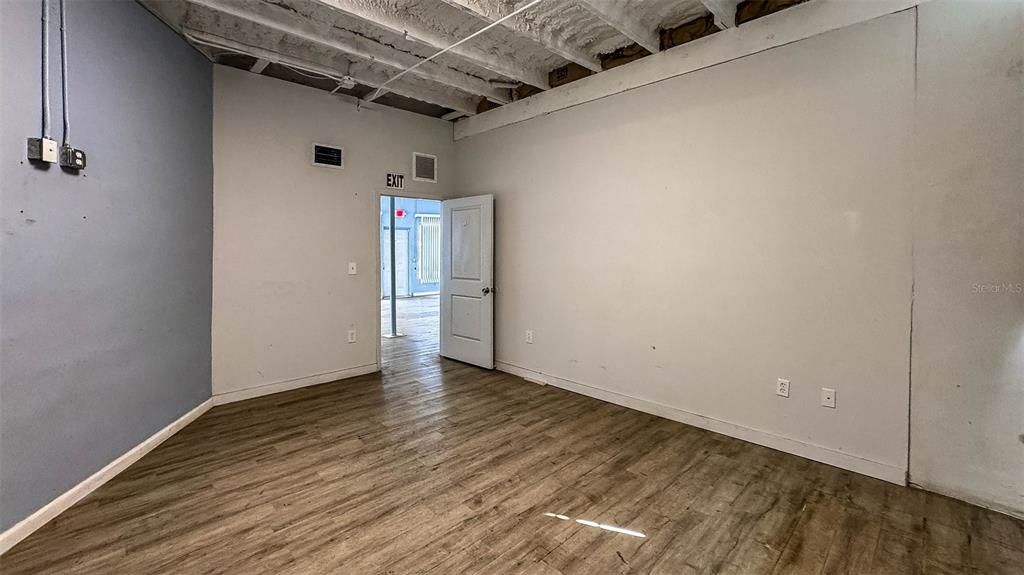 For Sale: $1,950,000 (0 beds, 0 baths, 8424 Square Feet)