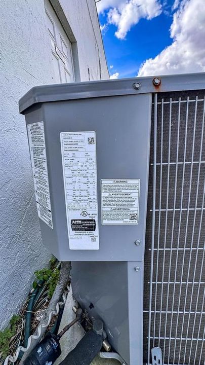 For Sale: $1,950,000 (0 beds, 0 baths, 8424 Square Feet)