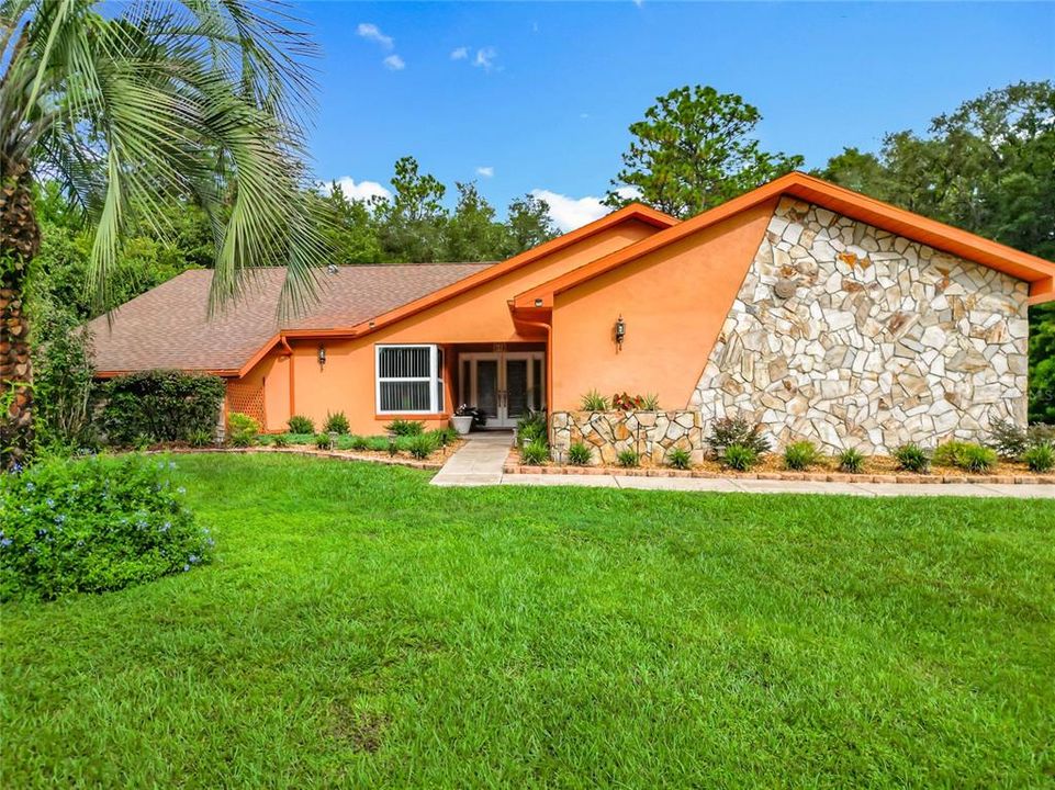 Vendido Recientemente: $385,000 (3 camas, 2 baños, 1794 Pies cuadrados)