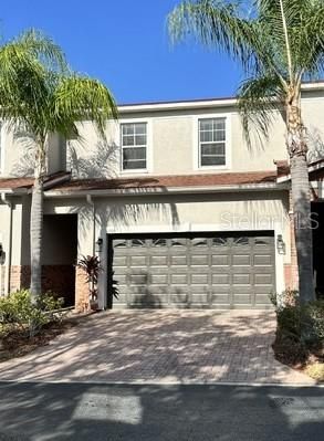 Active With Contract: $2,550 (3 beds, 2 baths, 2158 Square Feet)