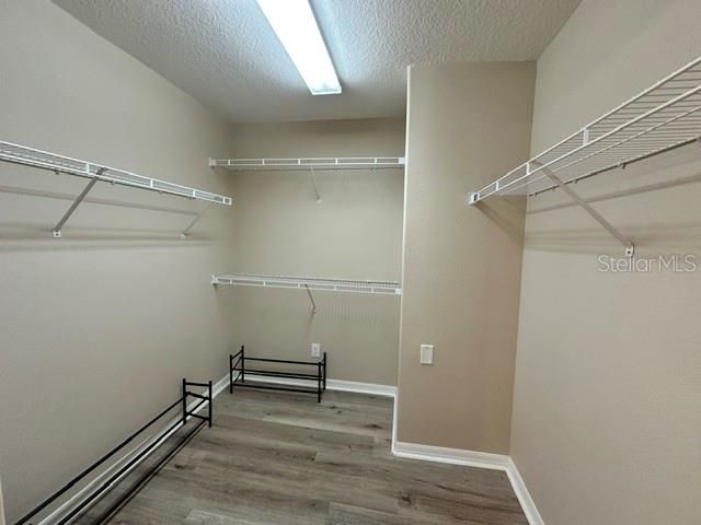 Active With Contract: $2,550 (3 beds, 2 baths, 2158 Square Feet)