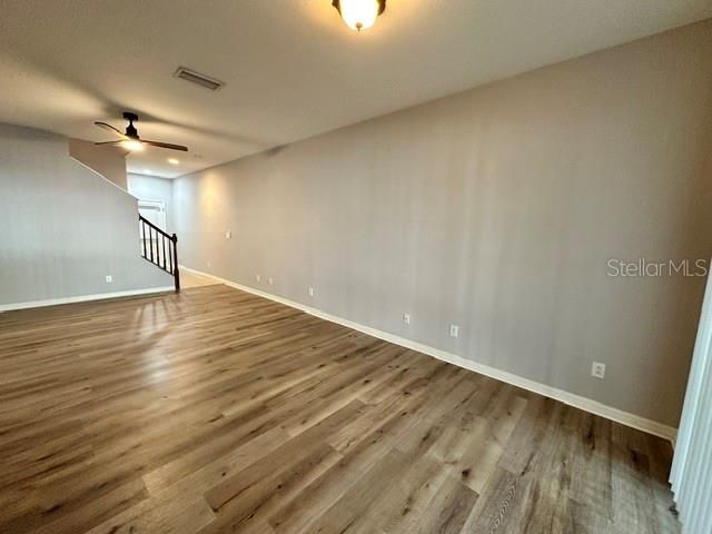 Active With Contract: $2,550 (3 beds, 2 baths, 2158 Square Feet)