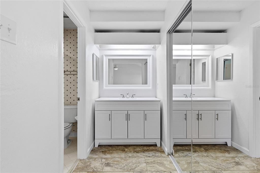 For Sale: $299,950 (3 beds, 2 baths, 1260 Square Feet)