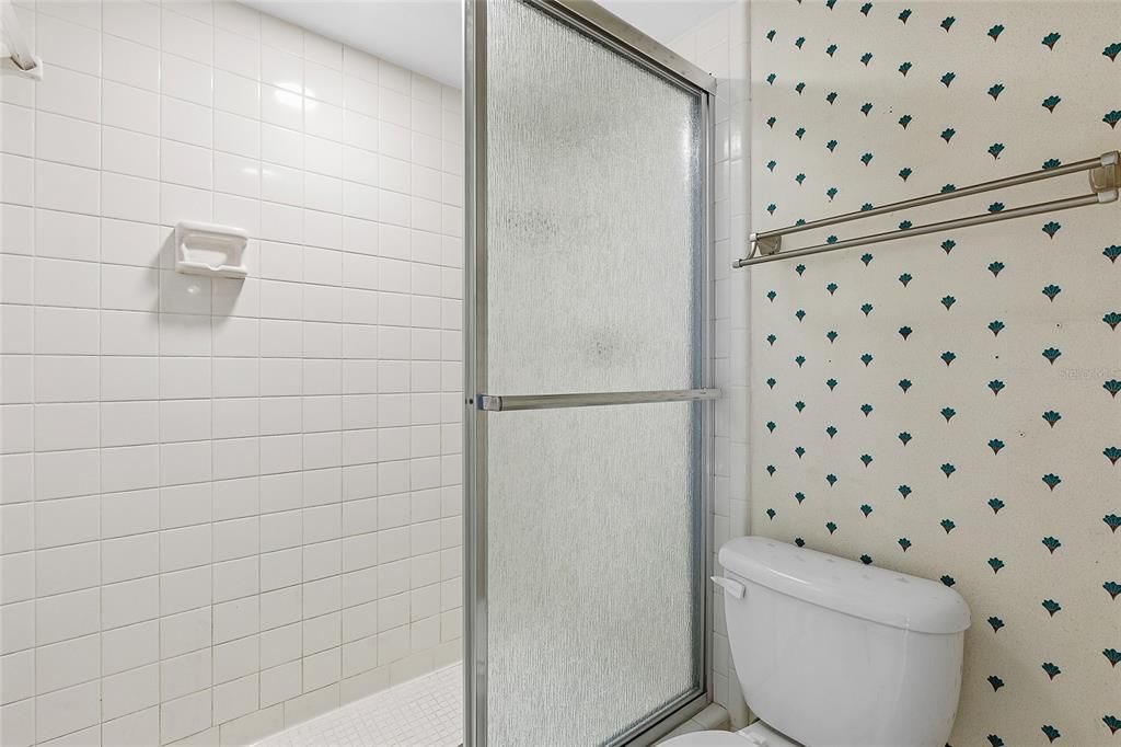 For Sale: $299,950 (3 beds, 2 baths, 1260 Square Feet)